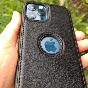 For iPhone 14,14 pro, 14 plus, 14 pro max phone case soft leather with stitching